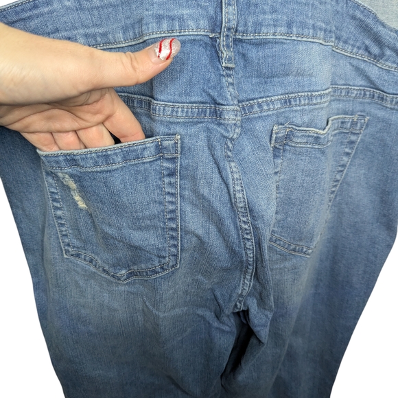 Torrid Denim Overall Cropped Relaxed Distressed Stretch Everyday Jeans Size 14 - Picture 9 of 14